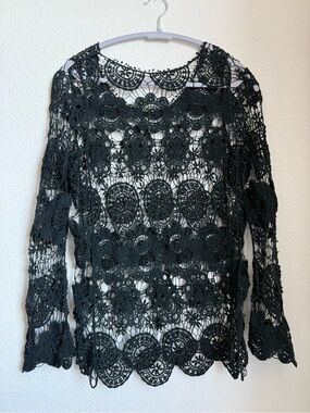 Euro Summer Black Crochet Bell Sleeve Top